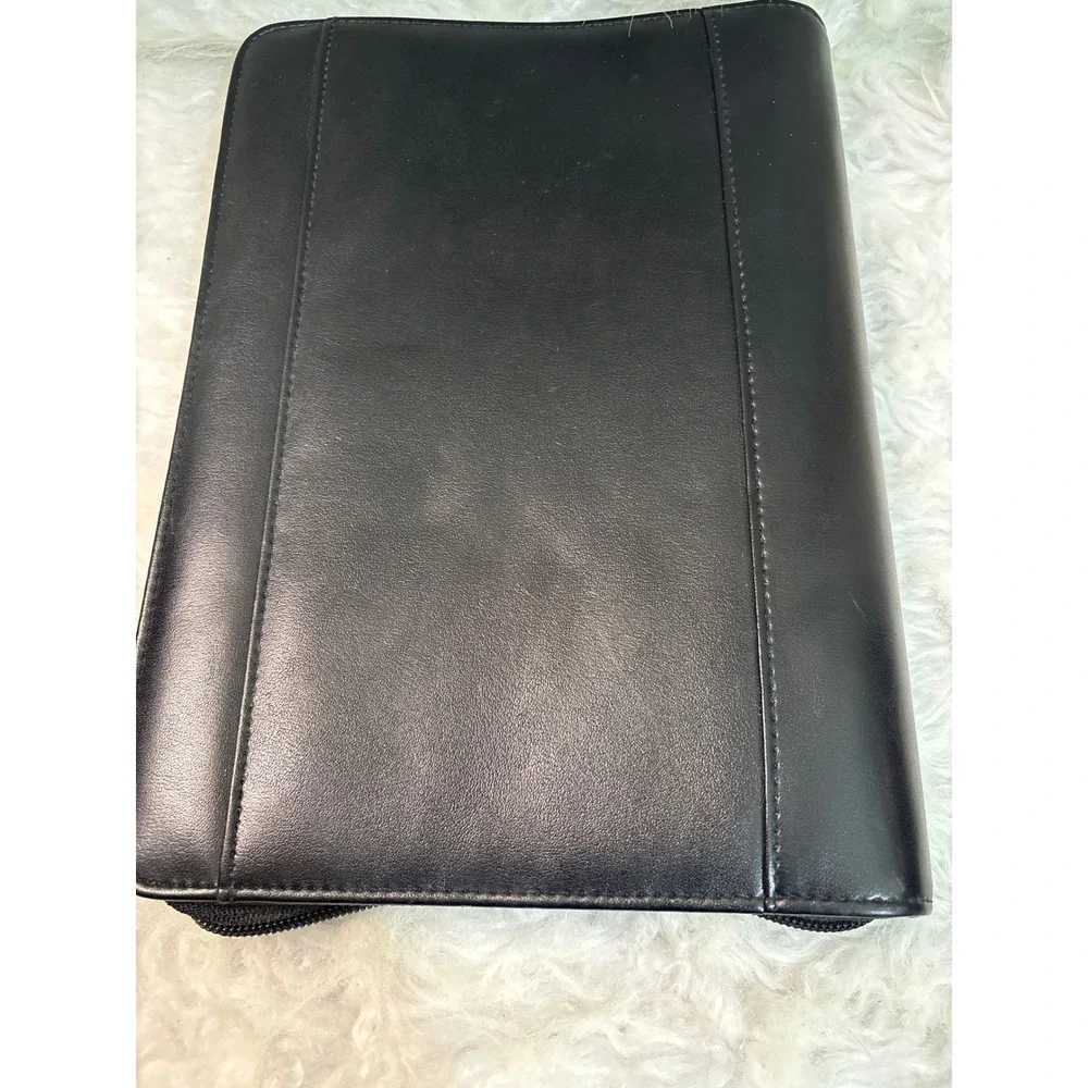 FranklinCovey 365‎ Black Faux Leather 7-Ring Zippered Planner Binder 9.5x7